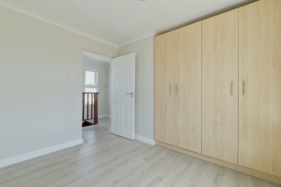 To Let 2 Bedroom Property for Rent in Parsonsvlei Eastern Cape